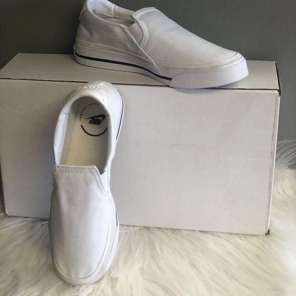 Nike Womens Court Legacy CW6540-100 White Casual Shoes Sneakers Size 6.5 Flats - Picture 7 of 16